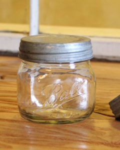 16oz Jar with Vintage Zinc Lids