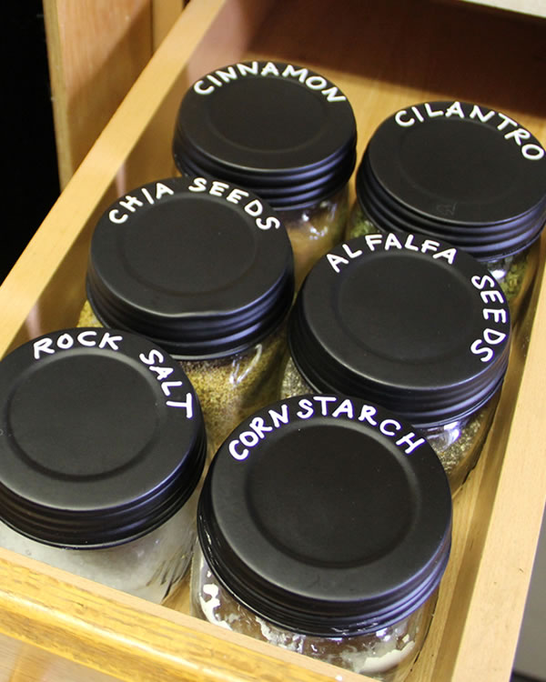 black wide mouth lids